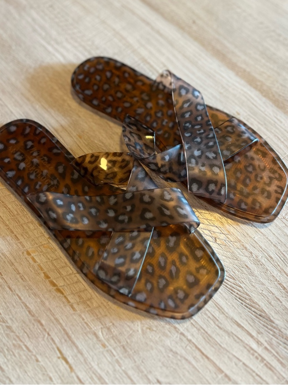 Anthropologie Matisse Leopard Print Jelly Slide Sandals - size 9 NWOT
